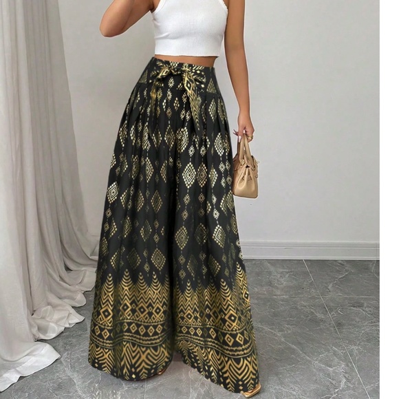 Boho Geo Print Stretchy Waist Wide Leg Pants - Picture 5 of 10